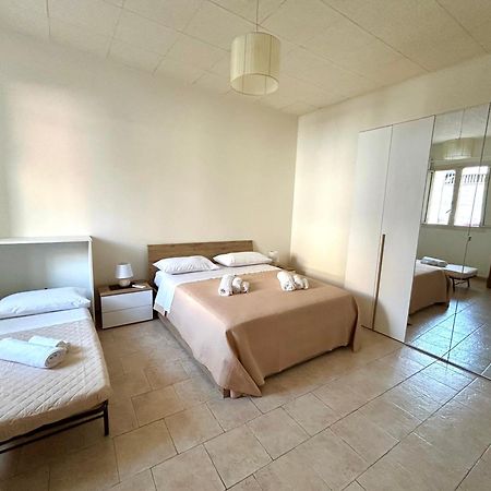 De Amicis Catânia Exterior foto